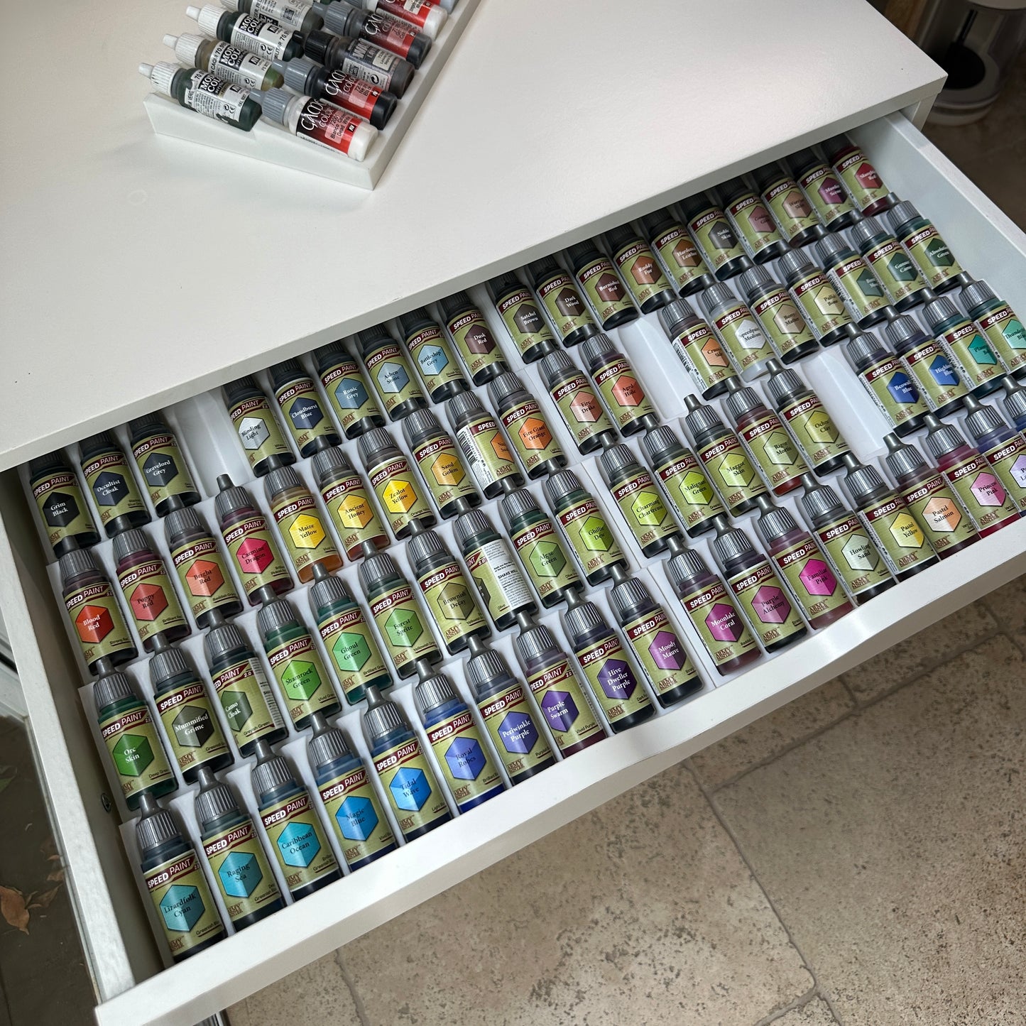 Hobby Paint Storage Tray – Holds 20 Dropper Bottles (Army Painter Speed Paint / Vallejo)