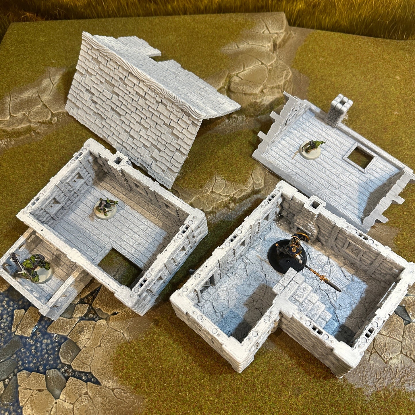 Fantasy House 2 stoires 28mm scale